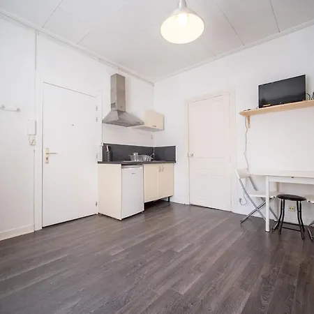 דירה Lumineux Et Fonctionnel נאנט